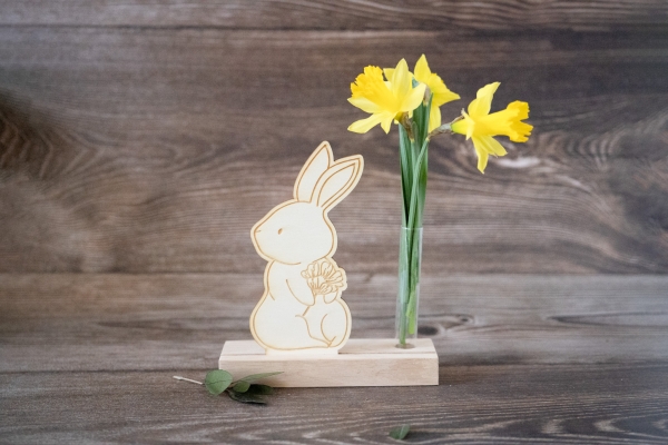 Holzaufsteller Osterhase 3